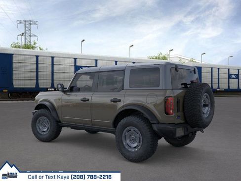 New 2025 Ford Bronco Badlands w/ Sasquatch Package image 36