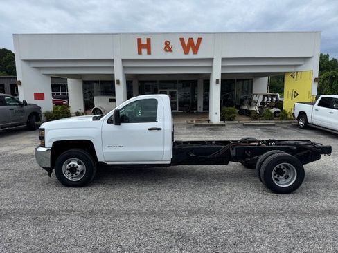 Used 2015 Chevrolet Silverado 3500 W/T RWD image 1