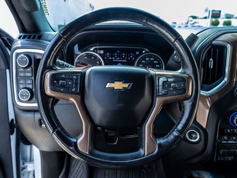 Used 2021 Chevrolet Silverado 3500 High Country AWD/4WD image 19