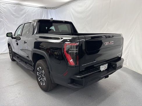 New 2026 GMC Sierra EV Elevation image 14