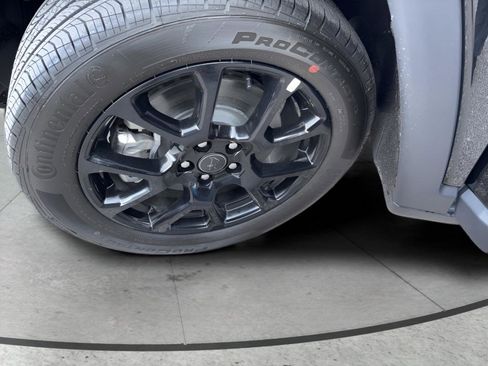 New 2026 Jeep Compass Latitude image 45