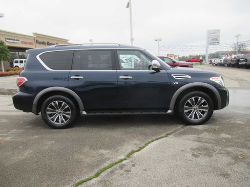 Used 2019 Nissan Armada SL w/ Premium Package image 8