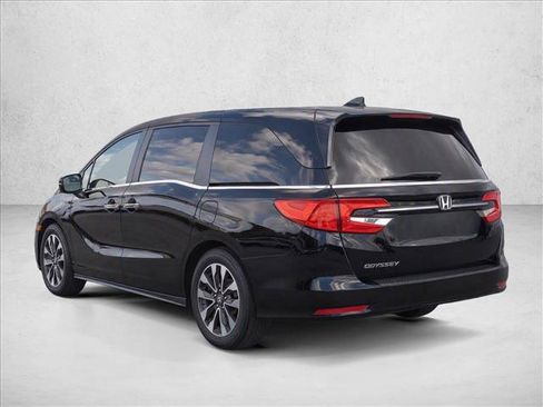 Used 2024 Honda Odyssey EX-L image 5
