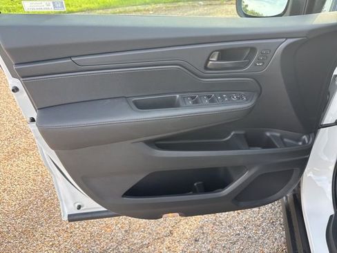 New 2026 Honda Odyssey EX-L image 16