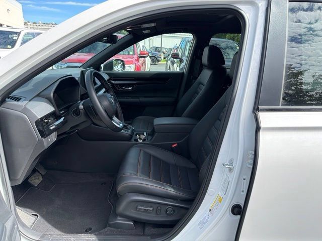 Certified 2026 Honda CR-V Sport Touring image 10