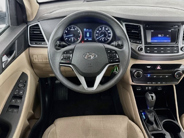 Used 2016 Hyundai Tucson SE w/ Option Group 12 FWD image 14
