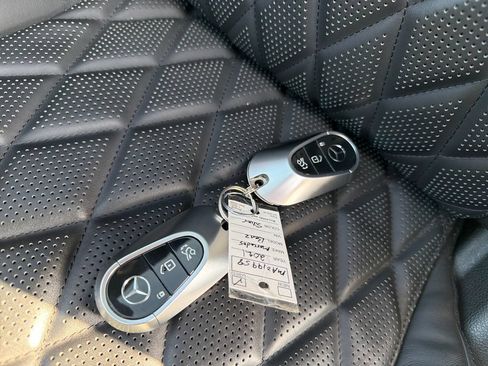 Used 2021 Mercedes-Benz S 580 4MATIC Sedan image 29
