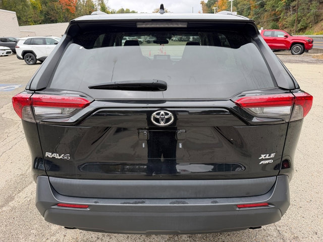 Certified 2024 Toyota RAV4 XLE w/ Weather Package AWD/4WD image 4