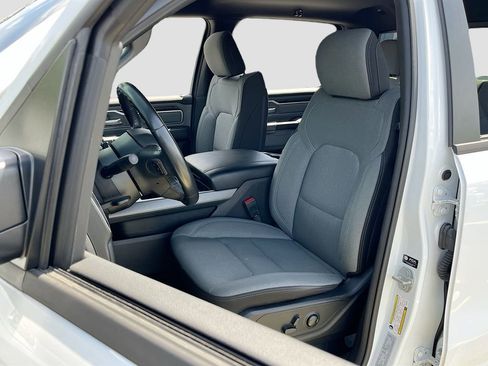 Used 2022 RAM 1500 Big Horn image 19