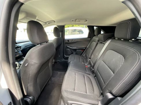 Used 2025 Ford Escape Active image 9