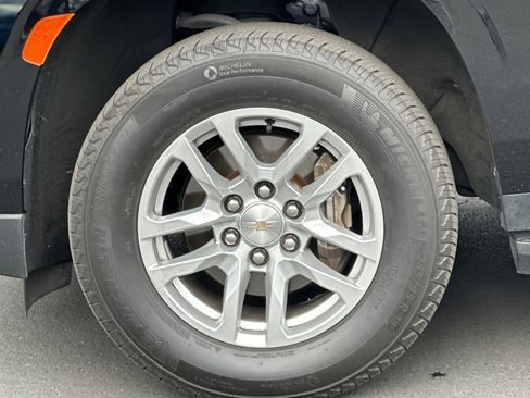 Used 2023 Chevrolet Suburban LS w/ Driver Alert Package image 41