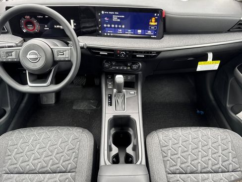 New 2026 Nissan Kicks SV w/ SV Premium Package image 10