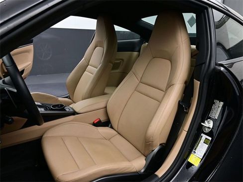 Used 2020 Porsche 911 Carrera image 5