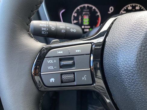 New 2025 Honda Pilot EX-L image 16