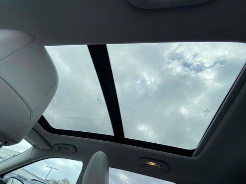 Used 2019 Jeep Compass Latitude image 17