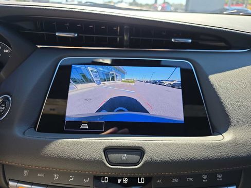 Used 2023 Cadillac XT4 Sport image 12