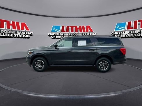 Used 2024 Ford Expedition Max XLT RWD image 5