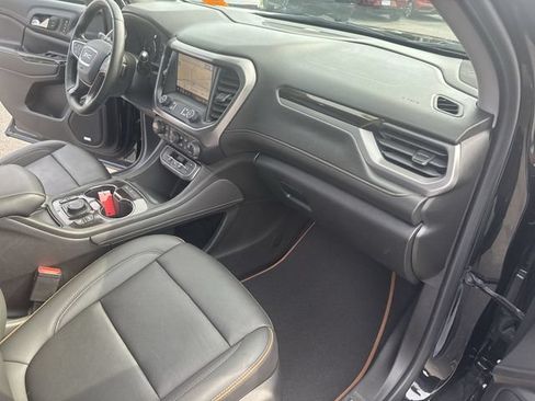 Used 2023 GMC Acadia AT4 w/ Technology Package AWD/4WD image 30
