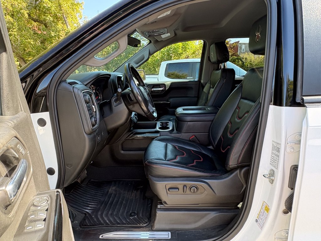 Used 2022 Chevrolet Silverado 1500 RST w/ Safety Package AWD/4WD image 11