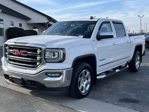 Used 2018 GMC Sierra 1500 SLT image 3