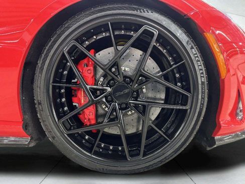 Used 2019 Ferrari 812 Superfast RWD image 68