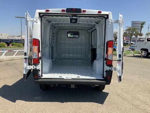 New 2025 RAM ProMaster 1500 w/ Convenience Group image 10