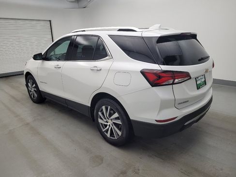 Used 2022 Chevrolet Equinox Premier AWD/4WD image 3