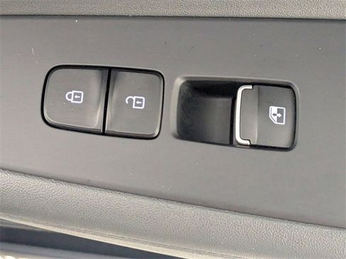 Used 2023 Hyundai Santa Fe SEL image 34