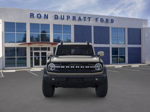 New 2025 Ford Bronco Outer Banks w/ Sasquatch Package image 7