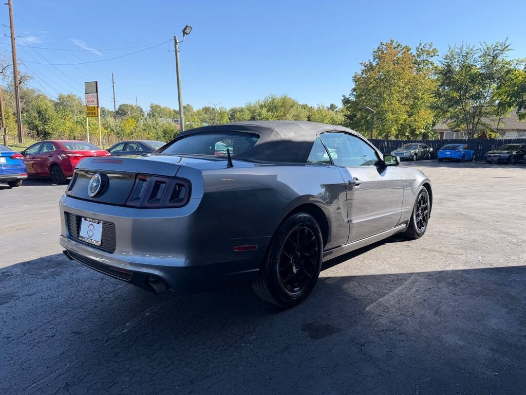Used 2014 Ford Mustang Premium RWD image 6