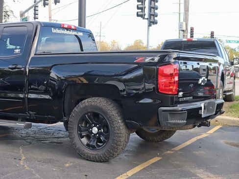 Used 2018 Chevrolet Silverado 1500 LT w/ All Star Edition AWD/4WD image 11