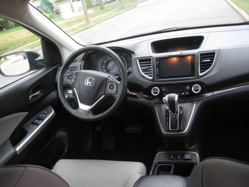 Used 2015 Honda CR-V EX-L image 9