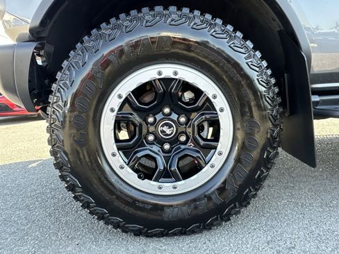Certified 2023 Ford Bronco Badlands AWD/4WD image 20