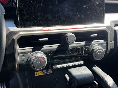 Used 2025 Toyota 4Runner TRD Sport Premium AWD/4WD image 19
