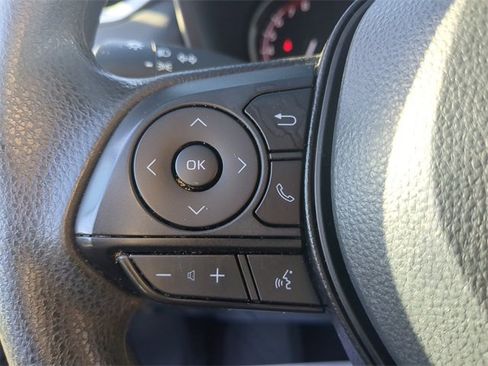 Used 2024 Toyota RAV4 XLE image 27