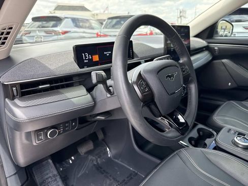 Used 2022 Ford Mustang Mach-E Premium AWD/4WD image 23