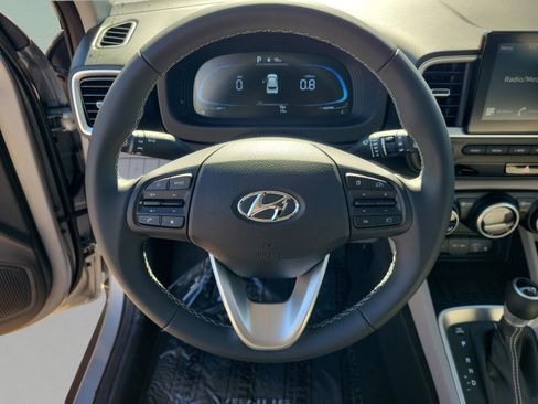 New 2026 Hyundai Venue SEL image 6