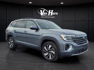 Used 2024 Volkswagen Atlas SE w/ Panoramic Sunroof Package video 1