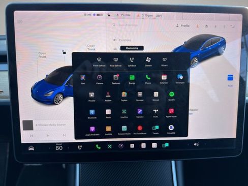 Used 2018 Tesla Model 3 Long Range image 16