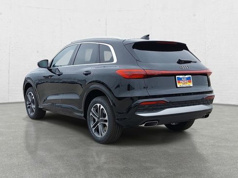 New 2026 Audi Q5 Premium Plus AWD/4WD image 7