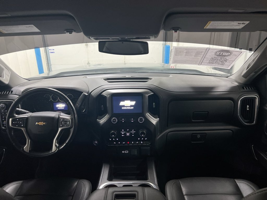 Used 2022 Chevrolet Silverado 1500 LTZ AWD/4WD image 10