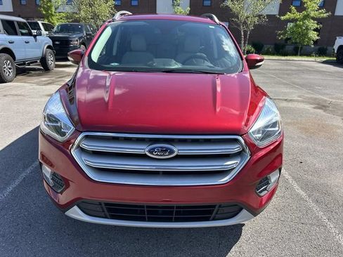 Used 2019 Ford Escape Titanium FWD image 2