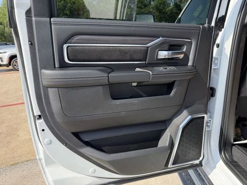 New 2026 RAM 3500 Laramie AWD/4WD image 16