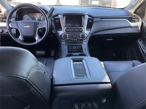 Used 2017 Chevrolet Tahoe LT w/ Luxury Package image 10