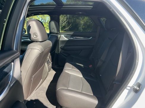Certified 2023 Cadillac XT5 Premium Luxury w/ LPO, Floor Liner Package image 36