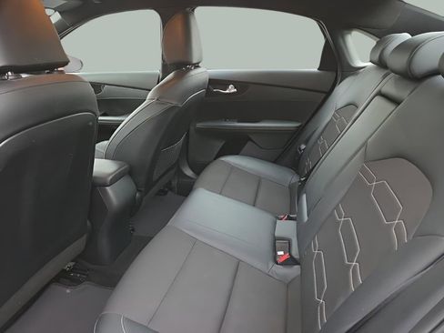 Used 2020 Kia Forte GT-Line image 14