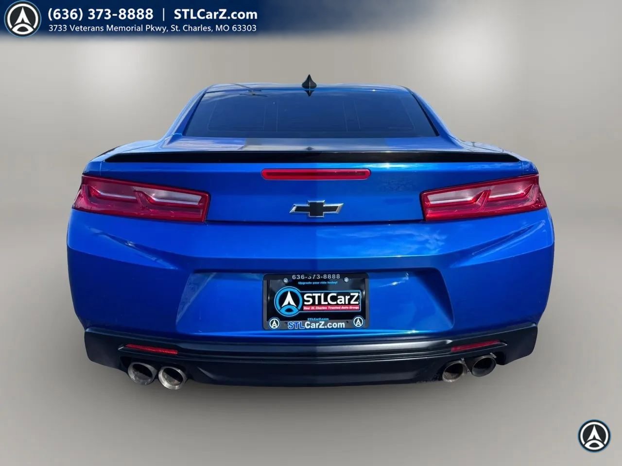 Used 2018 Chevrolet Camaro LT w/ Technology Package RWD image 4