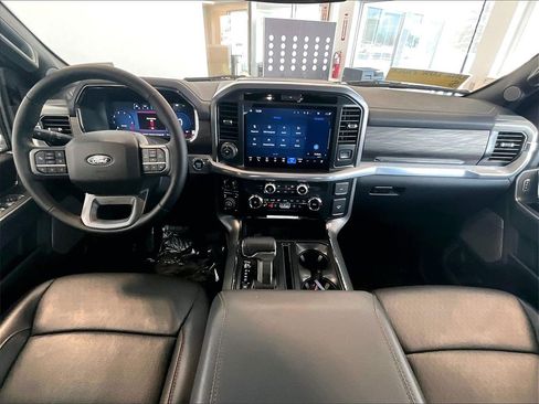 Used 2025 Ford F150 Lariat w/ Equipment Group 501A Mid image 21