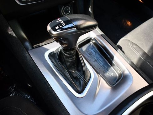 Used 2022 Dodge Charger GT image 21