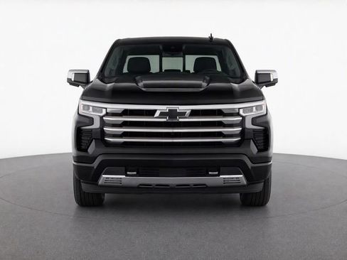 Used 2022 Chevrolet Silverado 1500 High Country w/ High Country Premium Package AWD/4WD image 13